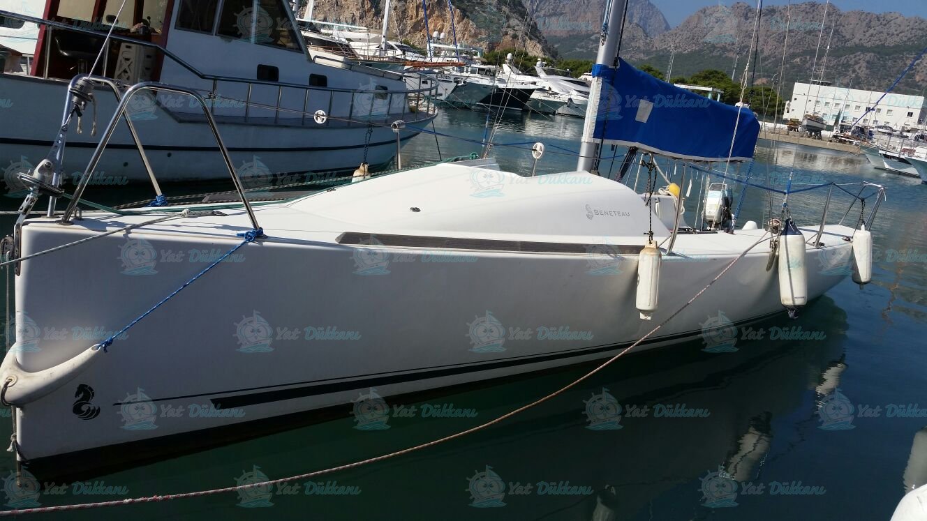 Beneteau 7,5 Class Yelkenli 2004 model