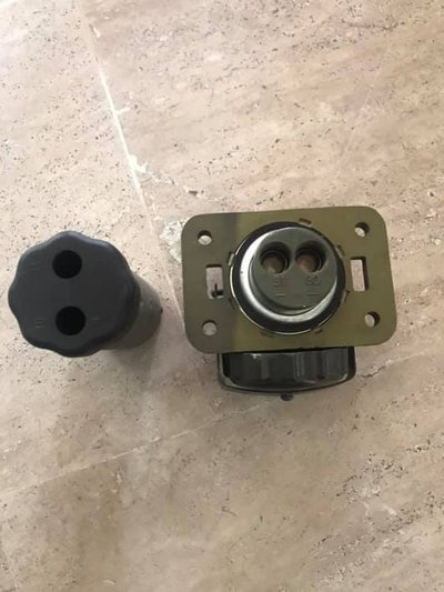 Elektrik Fiş ve Priz Yeşil