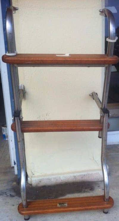 Krom Katlanır Merdiven Ahşap Basamaklı 2+1