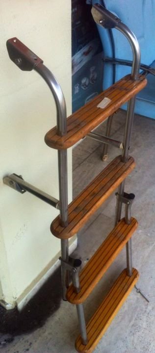 Krom Katlanır Merdiven Ahşap Basamaklı 2+2