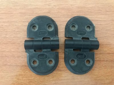 Plastimo Plastik menteşe 75x40 mm