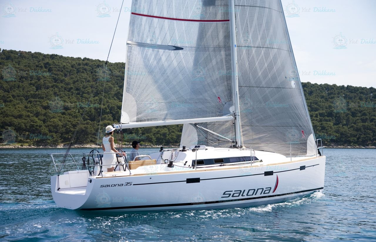 Salona 35